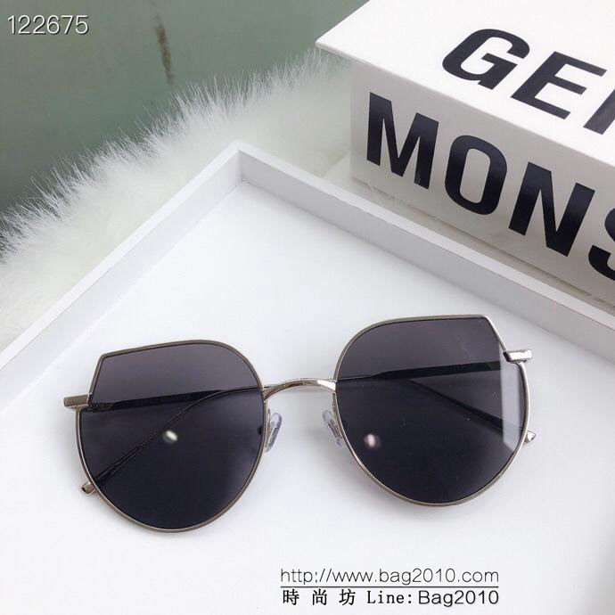 GENTLE MONSTER 官網同步 原單貨 鏡片有蔡司logo 時尚女款太陽鏡  lly1221